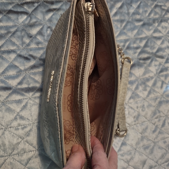 Enzo Angiolini Taupe Snake Print Shoulder Bag. Like New - Picture 5 of 8